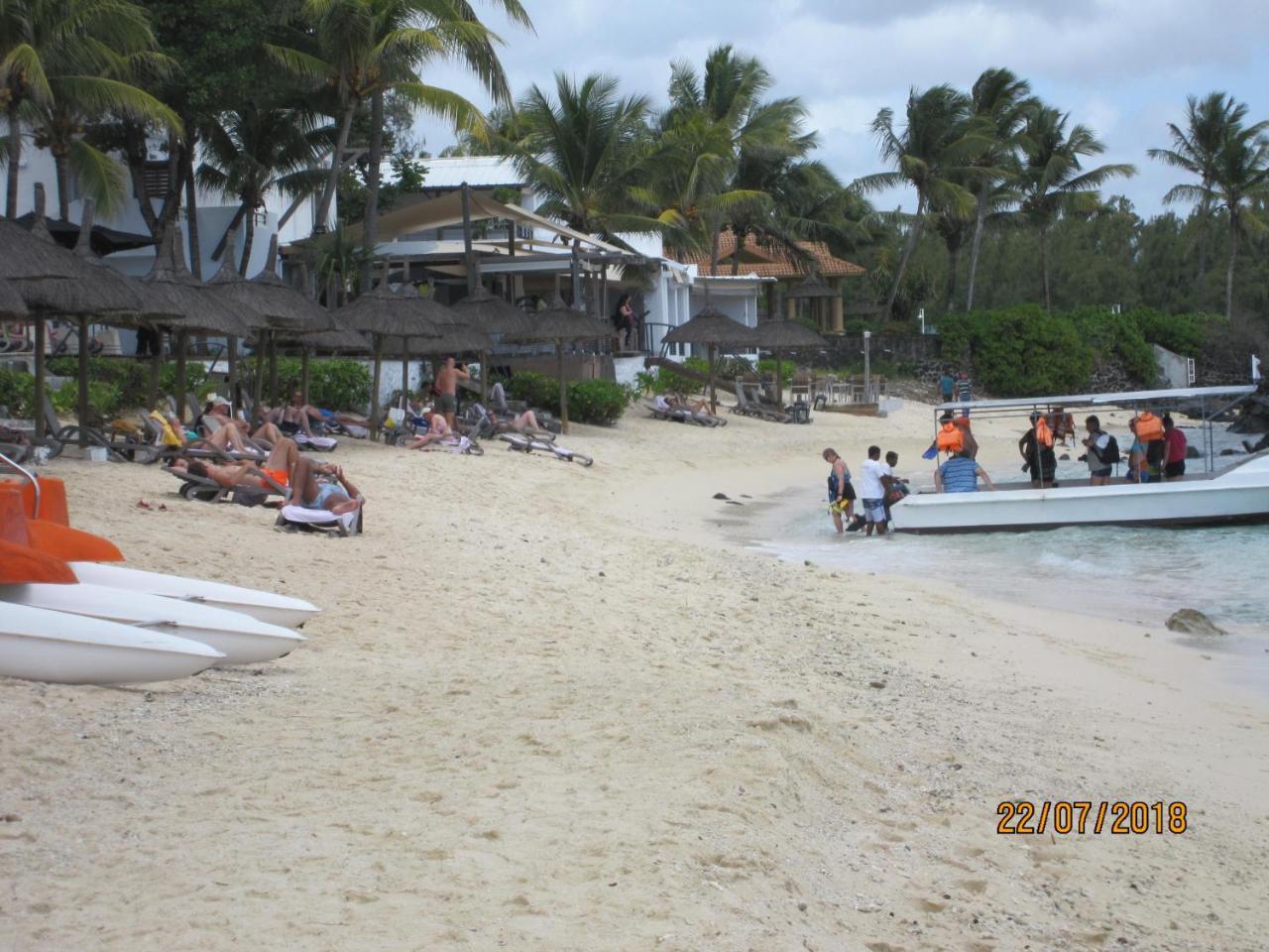 Jolie Villa Santa Avec Piscine Pointe aux Piments Exterior foto